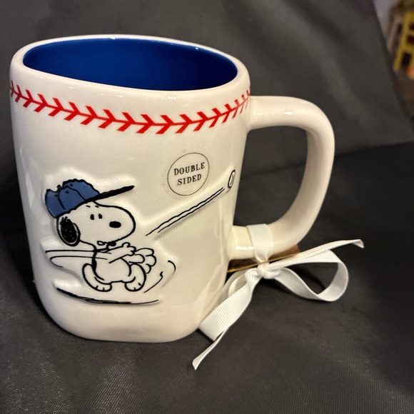 Rae Dunn Peanuts Collaboration Mug - Picture 2 of 5